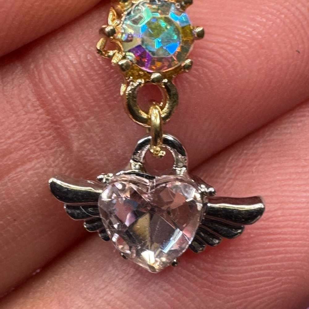 Betsey Johnson Cat and Angel Wings Necklace. - Picture 9 of 9